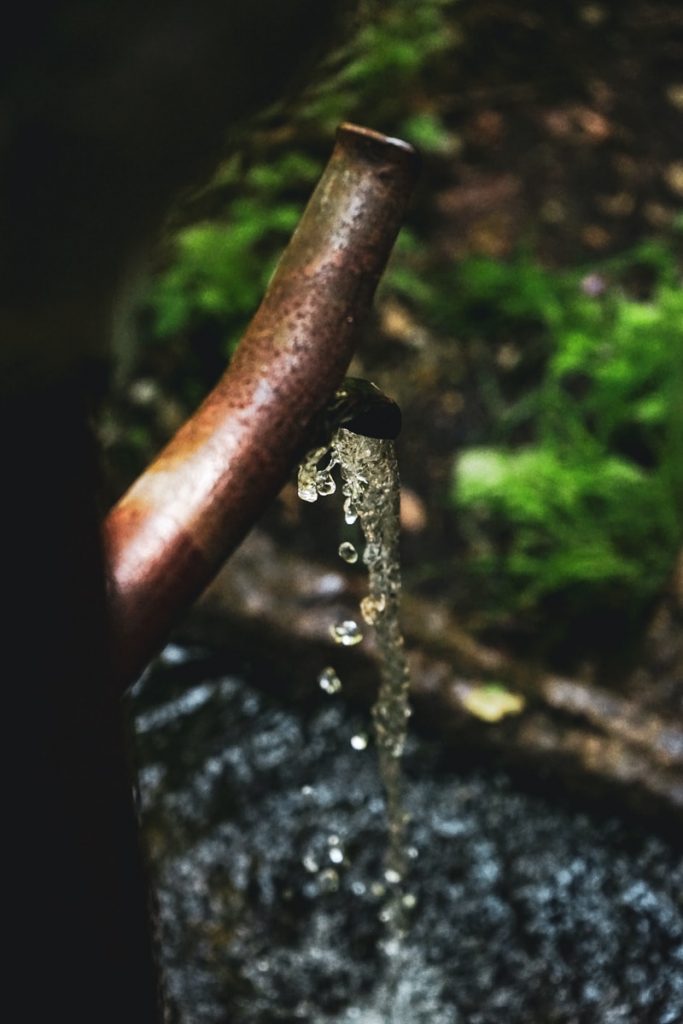 brown water pipe